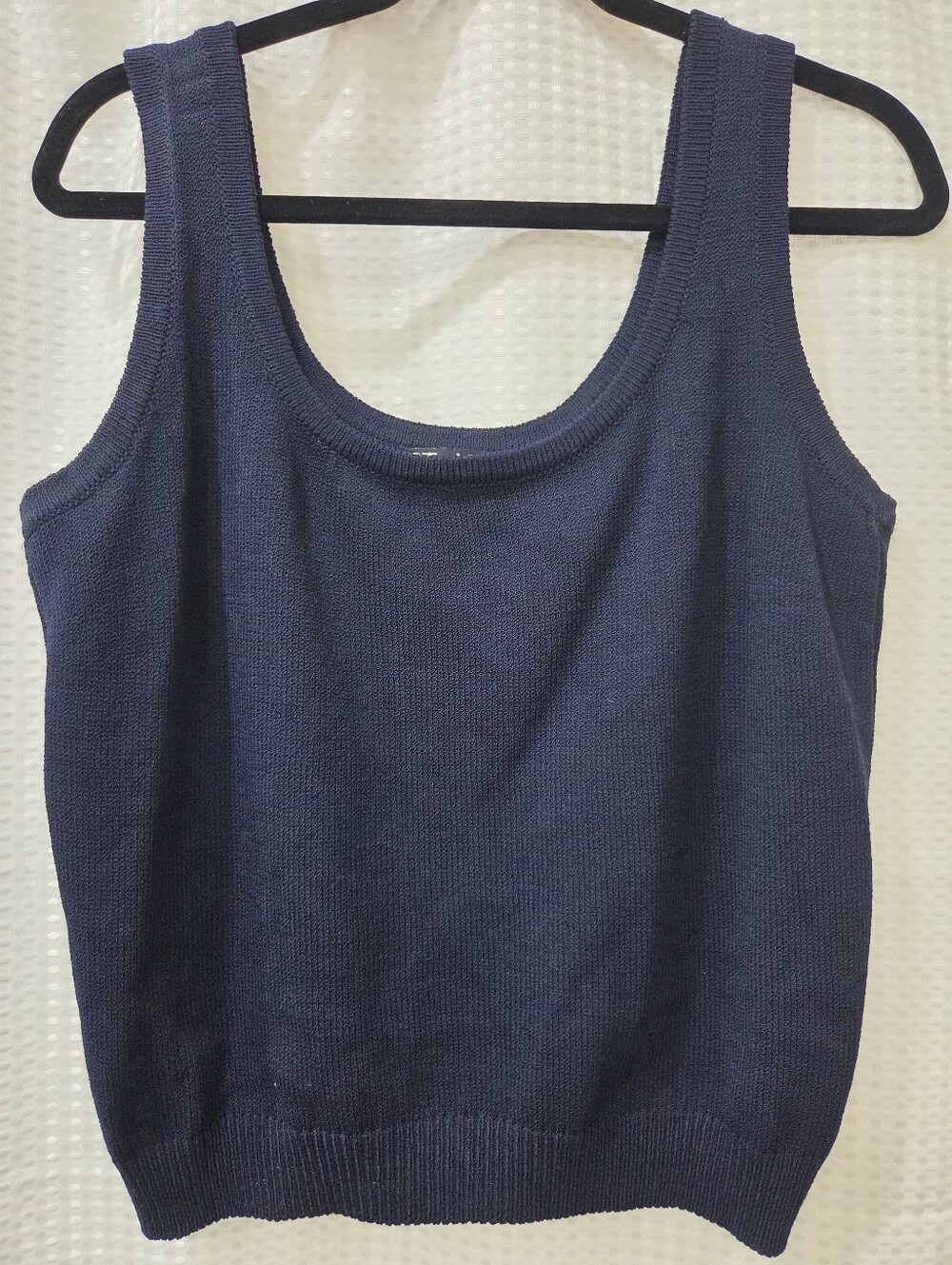 St. John Navy Sleeveless Knit Tank